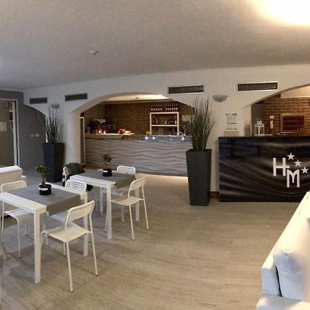 Hotel Mehari Riccione Eksteriør billede