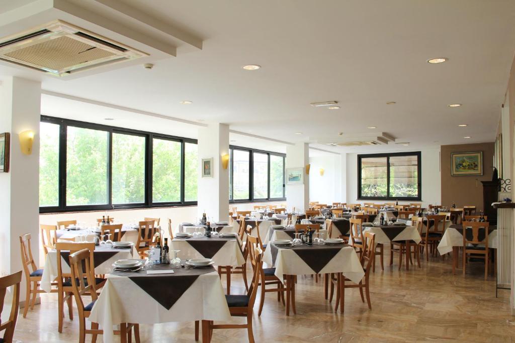 Hotel Mehari Riccione Eksteriør billede